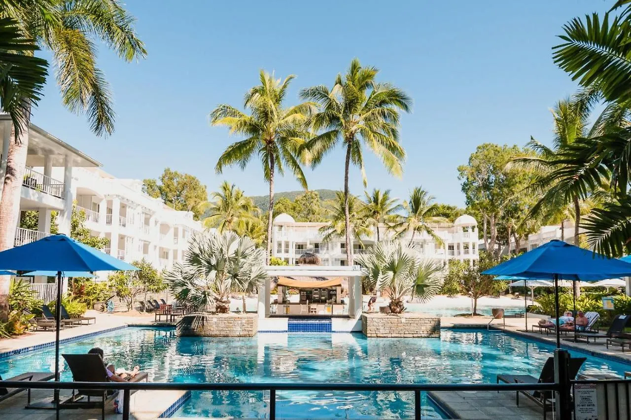 The Beach Club Premium Private Apartments Palm Cove Resort