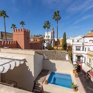 https://alcazar-santa-cruz-pool-villa.es-andalucia.com
